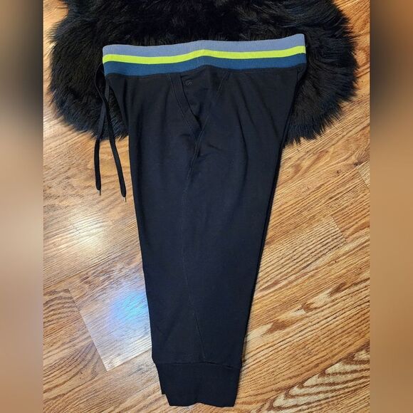 Vintage GAP Fit Cropped Joggers Women's Size M - Picture 4 of 10